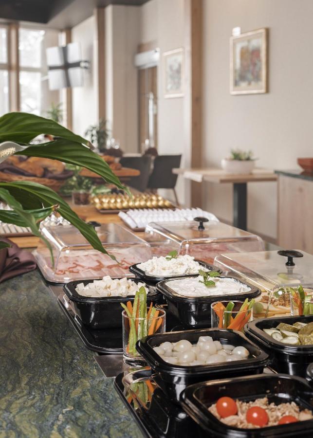 Grand Hotel Bellevue 霍茨科波霍尔耶 外观 照片
