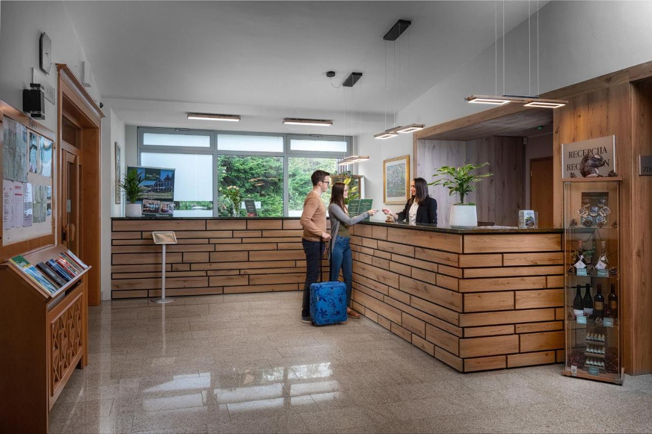 Grand Hotel Bellevue 霍茨科波霍尔耶 外观 照片